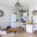 Artemis' Garden Apartment Skopelos Town