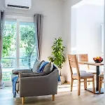 Artemis' Garden Apartment