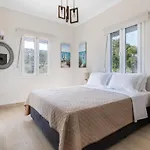Apartament Artemis' Garden *