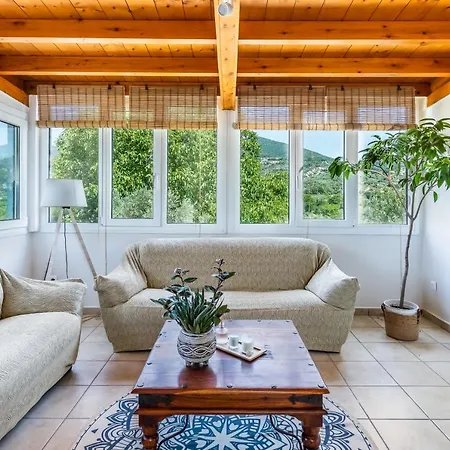 Artemis' Garden * Skopelos