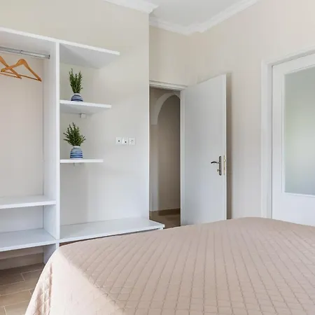 Apartment Artemis' Garden Skopelos Town