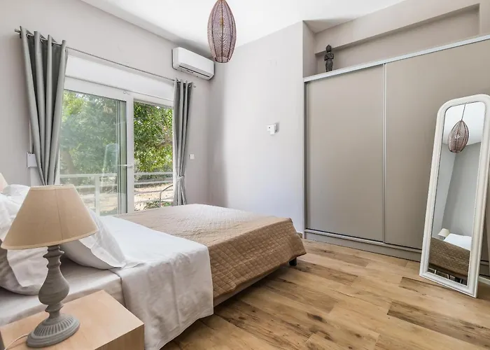 Apartment Artemis' Garden Skopelos Town