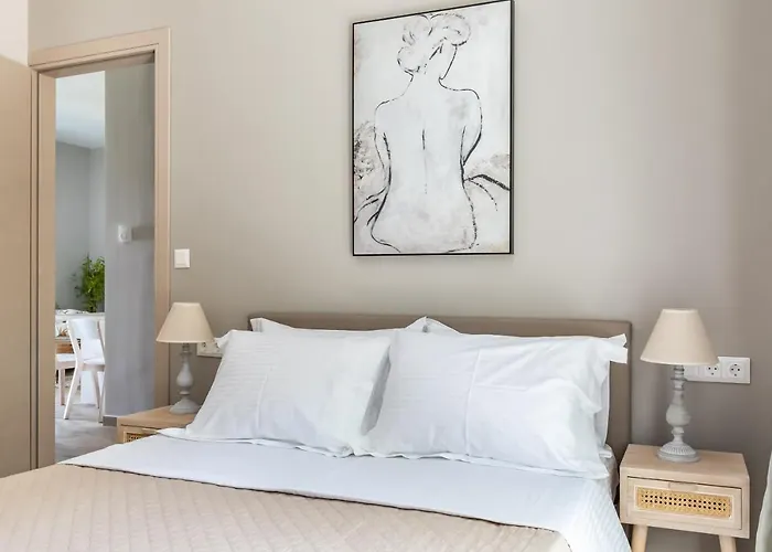 Artemis' Garden Apartment Skopelos Town