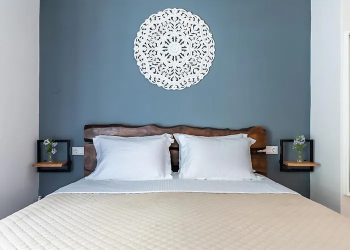 Artemis' Garden Apartment *