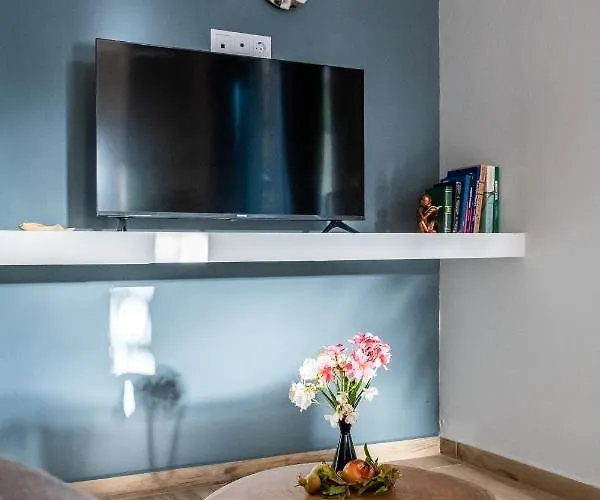 Apartment Artemis' Garden Skopelos Town