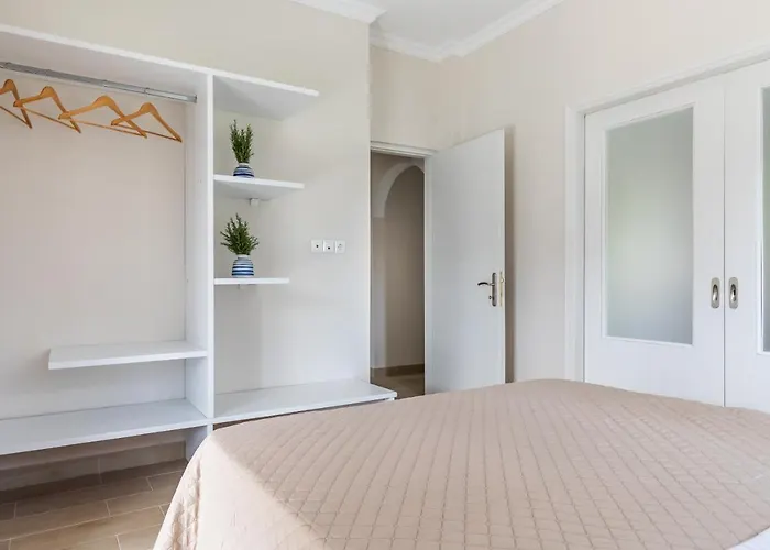 Apartment Artemis' Garden Skopelos Town