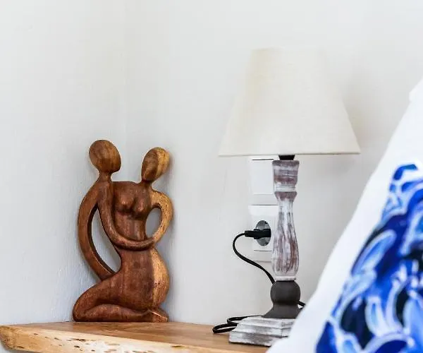 Artemis' Garden Apartment