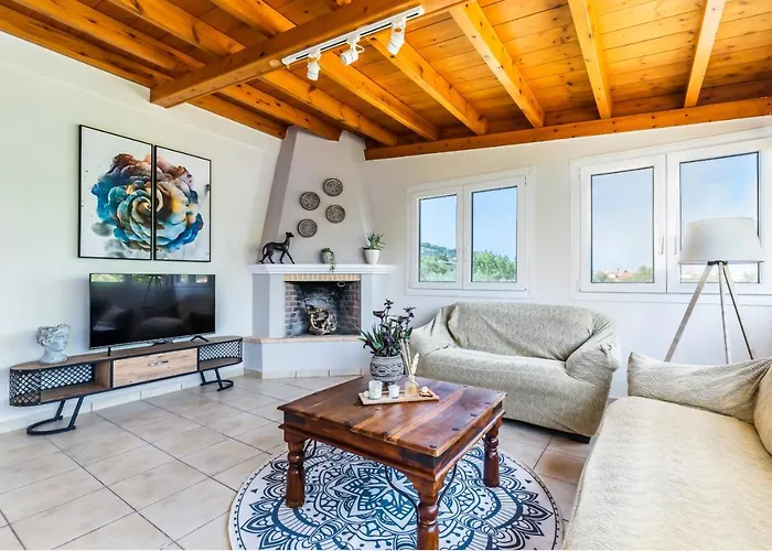 Artemis' Garden Apartment *